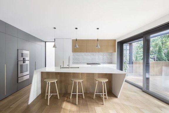 home.a.door.kitchen.jpg 